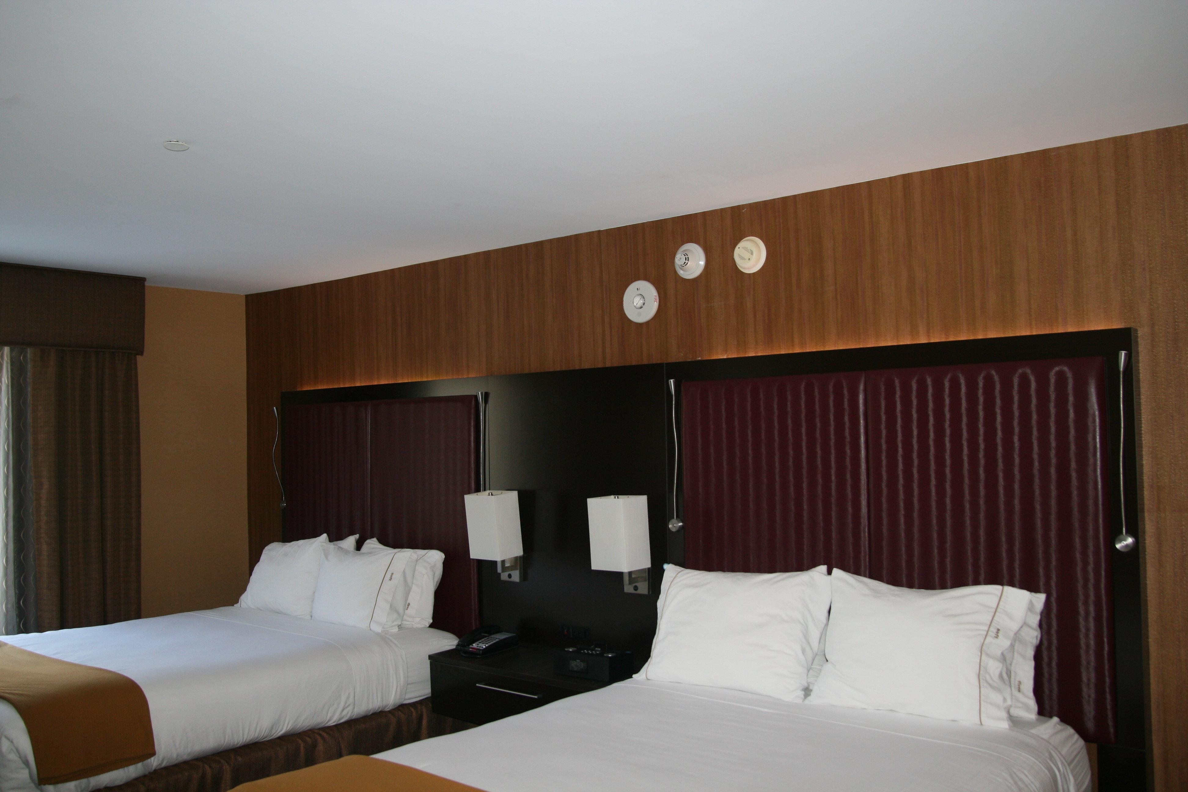 Holiday Inn Express Hotel & Suites Vineland Millville By Ihg Exterior foto