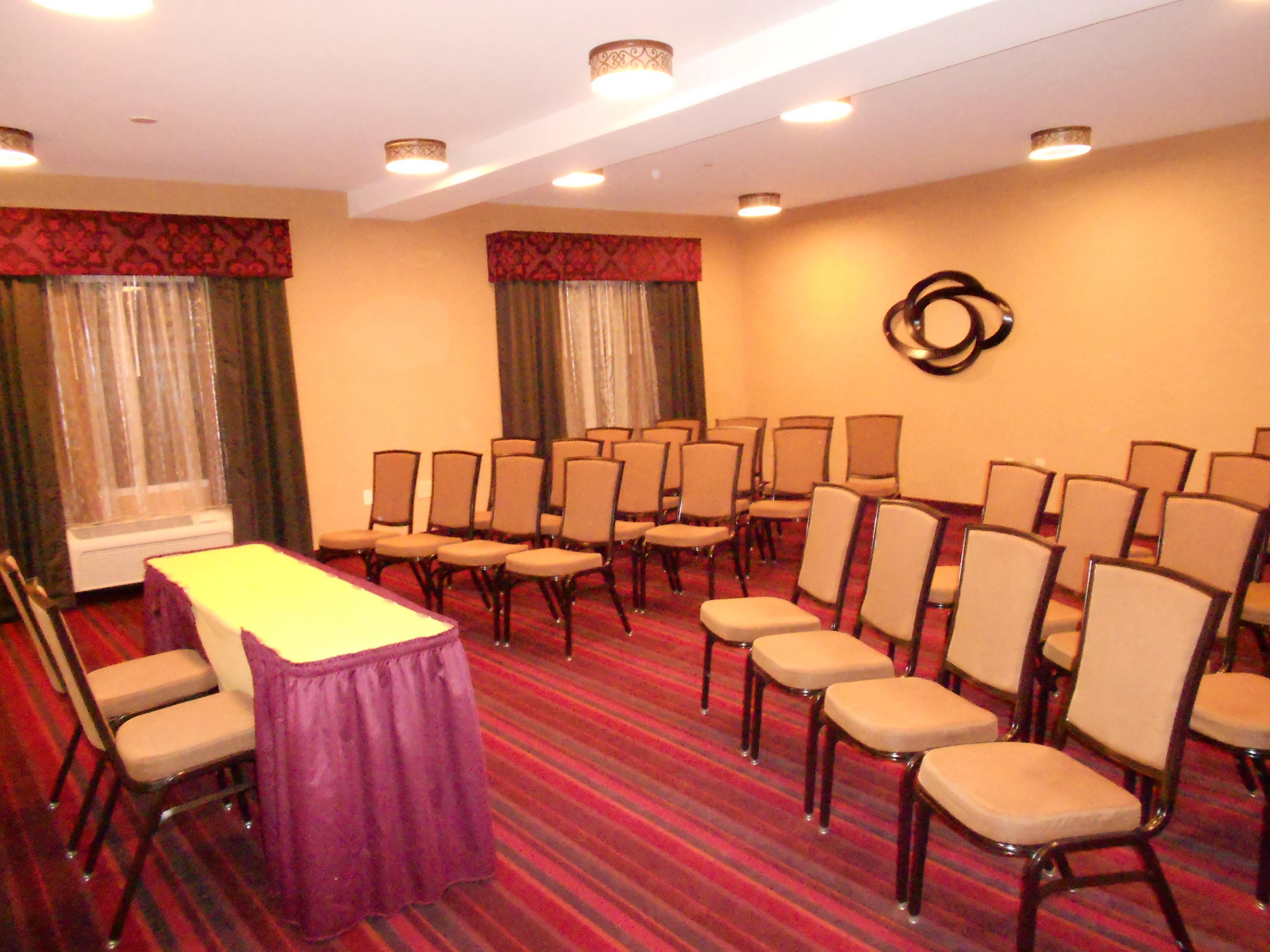 Holiday Inn Express Hotel & Suites Vineland Millville By Ihg Exterior foto